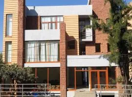 Halle Hotel - Lalibela