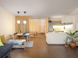 Cozy studio in the centre, hotel a Sitia