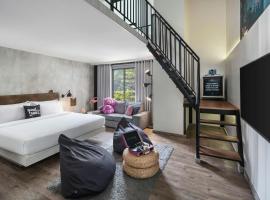 MOXY Bandung, hotel di Bandung