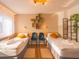 Sleeping Home - Red House, m&ouml;kki kohteessa Bielefeld