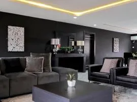 Spacious Black Themed Apartment Victoria Island