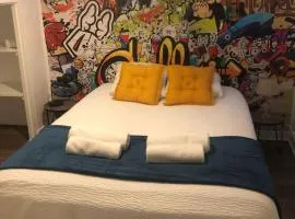 richman studio style