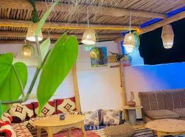 Tizaou Surf House