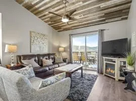 The Cove 4-5 By SDC, Big Deck, Pool, Hot Tub, By Lake