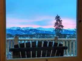 New Log Home, Hot Tub For 8, Views!