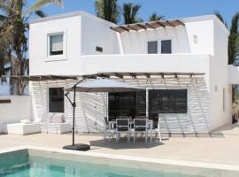 Puerto Bianco Private Residence Collection, Hotel in Copala