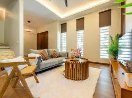 La Ferringhi Villa - Tropical Collection, by ALV