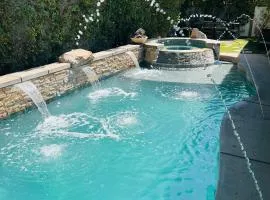 New, Desert Private Oasis Pool, Spa and Game room