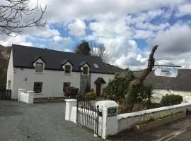 The Glen Farmhouse