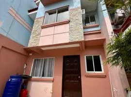 Abode86 Transient House - Pacific Grand Townhomes, Mactan Lapu-Lapu City, Cebu