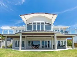 Sea Shells By The Shaw - Waihi Beach Holiday Home