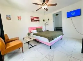 Spacious Studio heart Of Miami