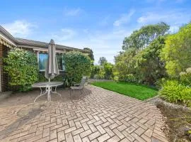 Lovely 4 Bedroom House in Seaford