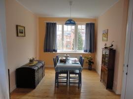 Guest House Dasos Kynthos, hotel u Briselu