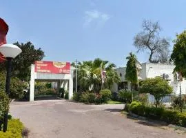 Myna Tourist Resort