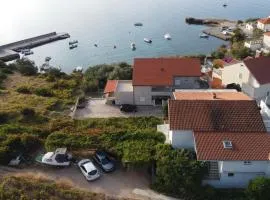 Apartmani Marijan Zavala-istok