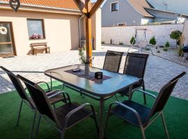 Rodinné Ubytování Meli-EL, villa in Pasohlávky