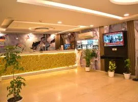 BH Hotels Tripper Near IGI Airport