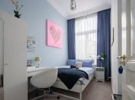 Flora's Palace - The Hague Scheveningen