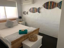 Swell court villa, pet-friendly hotel in Kalbarri