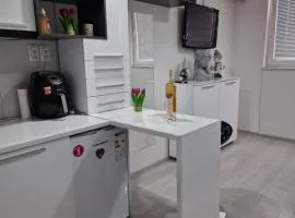 M & M Apartment