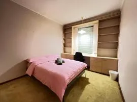 33 Room