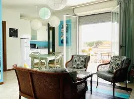 Three-room apartment with penthouse in Cecina