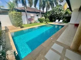 Stunning 2-Bedroom Pool Villa