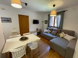 ACOGEDOR PISO EN SORT CON PISCINA