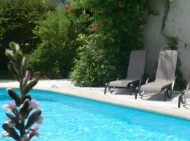 Lou Brès En Provence Près D'Avignon