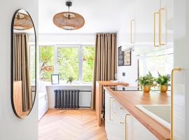 Oasis Airport Studios by RevalHome, aparthotel v Tallinnu