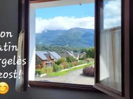 Appartement calme dans maison avec jardin