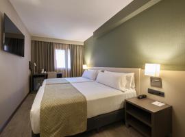 Catalonia Park Putxet, hotel in Barcelona