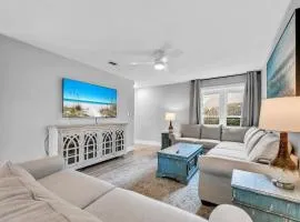 Magnolia Village Condo Unit 506 is a beautiful 2 bed 2 bath condo located in Sandestin Golf and Beach Resort