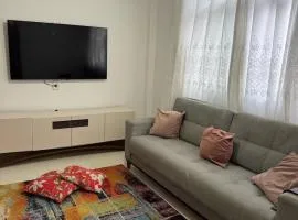 Itapuã - 4 Minutos da Praia - Quarto com Suíte