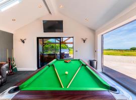 Whitegate에 위치한 호텔 Greenwood House