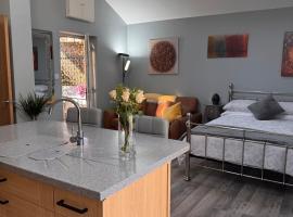 Wend Gardens Studio Carleton Skipton Pet Friendly, помешкання з кухнею у місті Скіптон