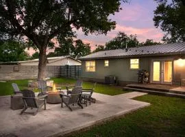 Ufer Haus - Game Room Fire Pit Walk to Main
