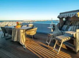 Admiralsdeck Panoramablick, finnische Sauna, 3 Baeder, Fahrstuhl, 2 Terrassen