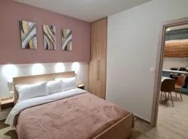 Zigos Apartments