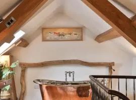 NEW Luxury Devon Barn Conversion