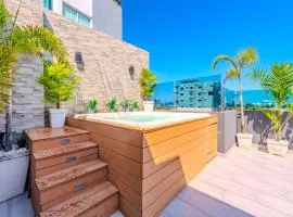 Ultimate Relaxation Private Jacuzzy and premium comfort