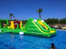 ZEcamping 3 familial piscine club enfant animaux acceptés animations
