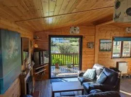 Shorefield Lodge by the Lake