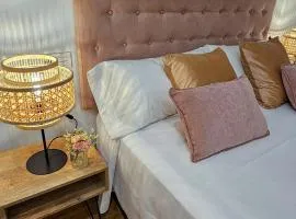 Casa Entre Viñas, jardin privado con piscina comunitaria