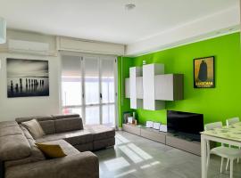 Lecco City Center Apartment、レッコのホテル