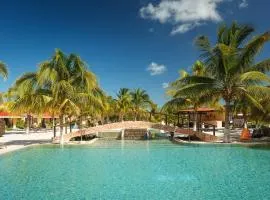 Oceanfront, 2 huge pools, Relax and enjoy Celestun Nature
