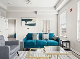 Ziva Luxe 2BR 2BA Near DT Indy