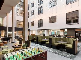 The Arcadian, hotel v destinaci Brookline
