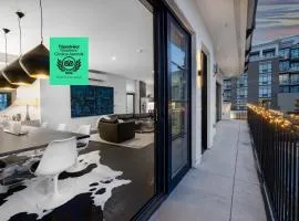 121 Hotel Floor 2 Buyout by AvantStay Entire Second Floor Buyout of 121 Hotel Sleeps 18